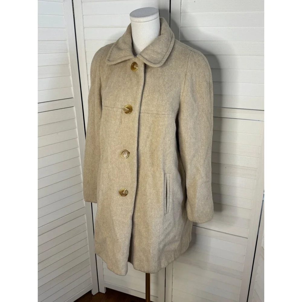 Alorna Classic Beige Wool Blend Button Front Coat Women's Outerwear Size Small